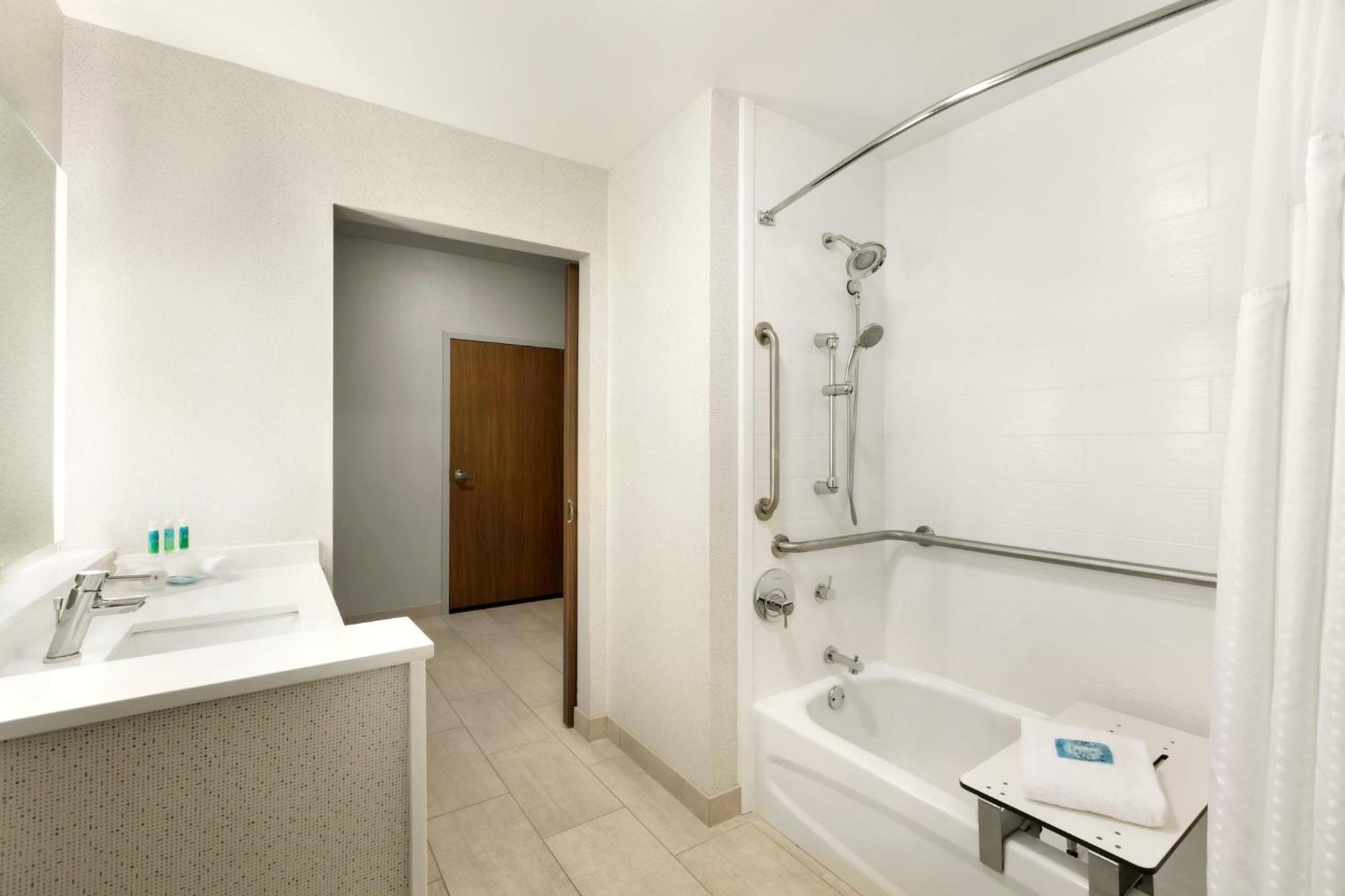 Holiday Inn Express & Suites Salisbury By Ihg Exteriér fotografie